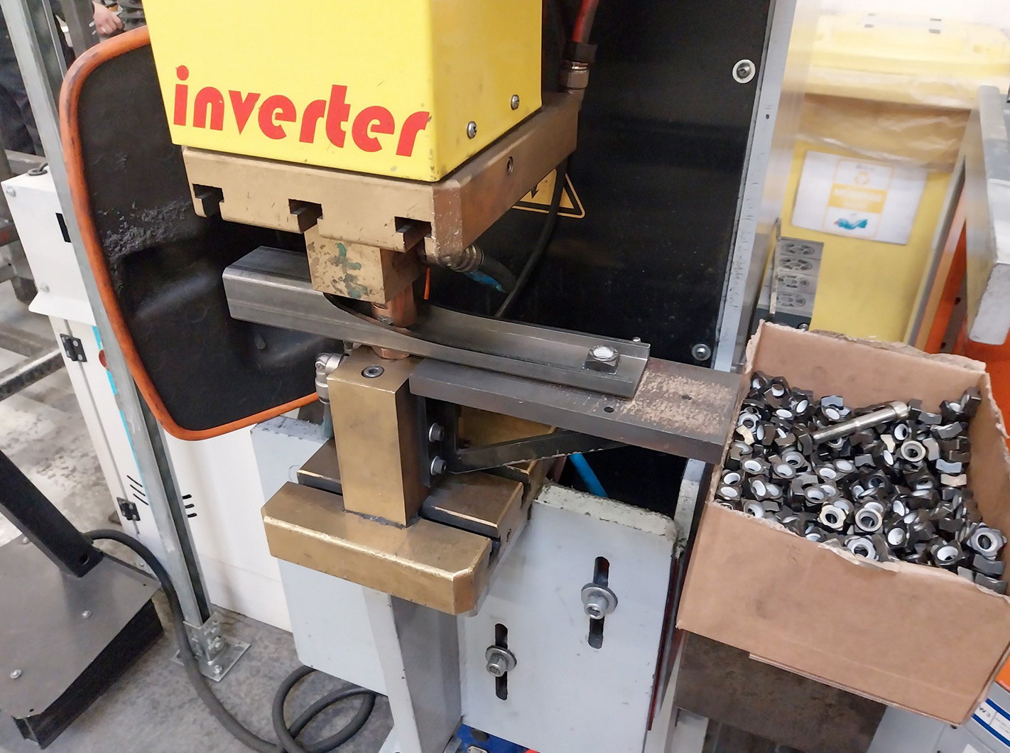 Ellenállás-hegesztő